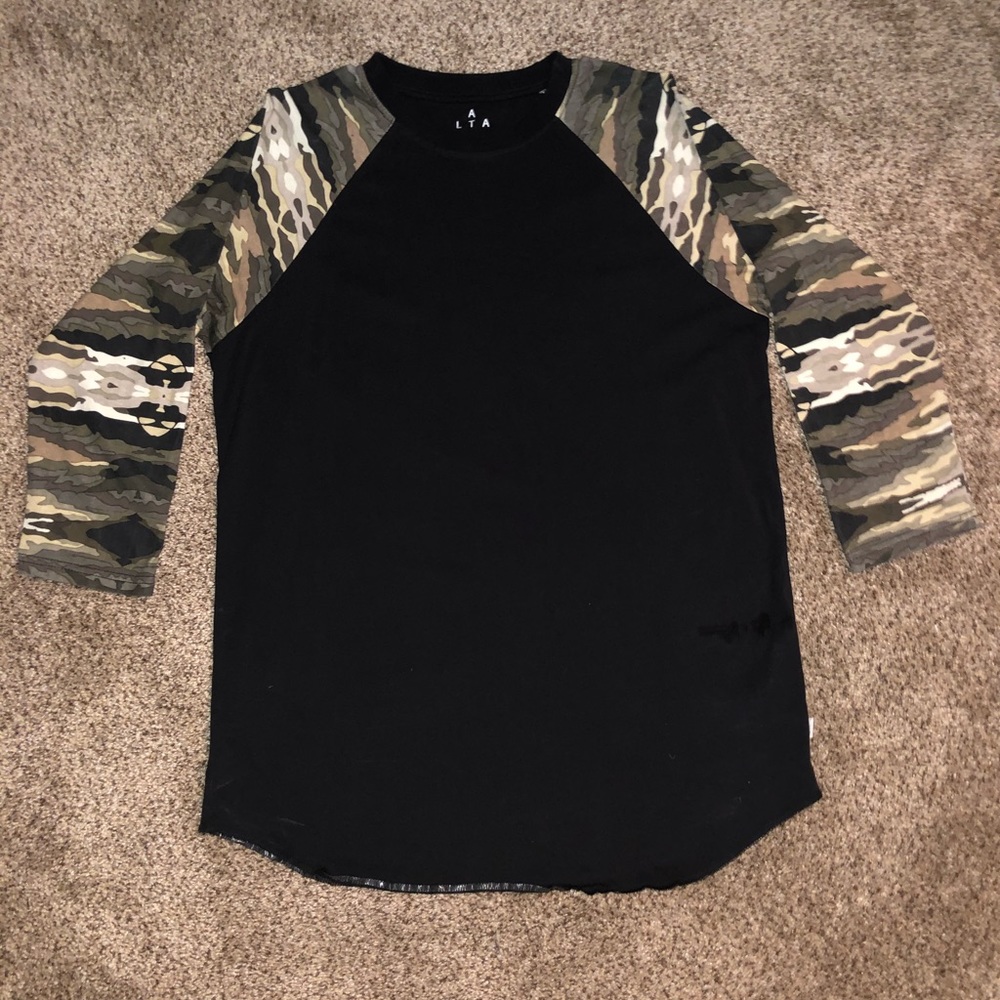 Altamont Black/Camo 3/4 Sleeve Shirt